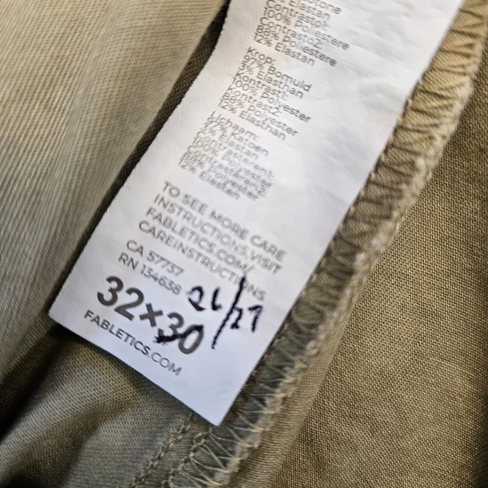 Fabletics Pants Mens 32 x 26 Chino Tan Straight Leg Business Golf